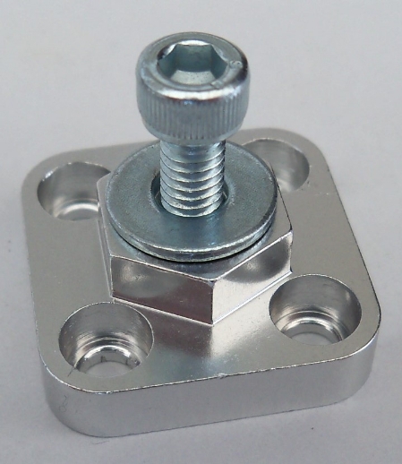 Hex hub front